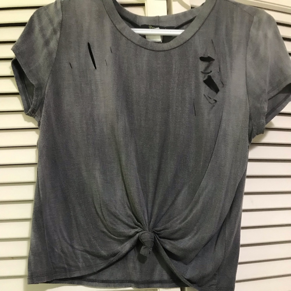 Gray crop top t shirt